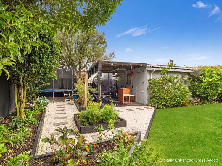 28 Denise Crescent Hornby_19