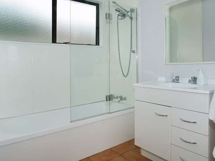 37 Beaumaris Crescent Ascot Park_10