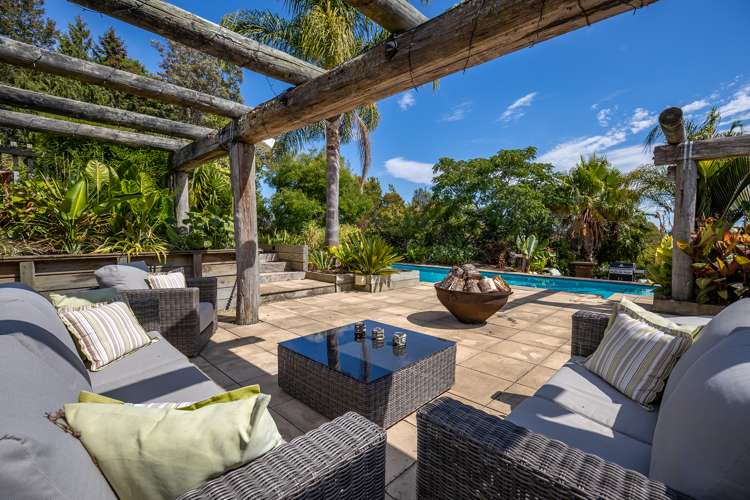 127 Westdale Road Redwood Valley_16