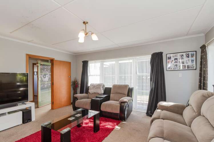 12 Hillary Crescent Maraenui_3