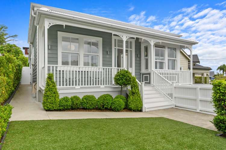 9 Shoal Bay Road Devonport_6