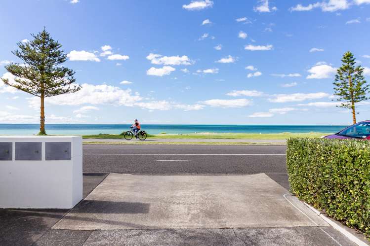 68b The Esplanade Westshore_14