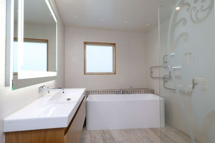 2 Highfield Grove Richmond_12