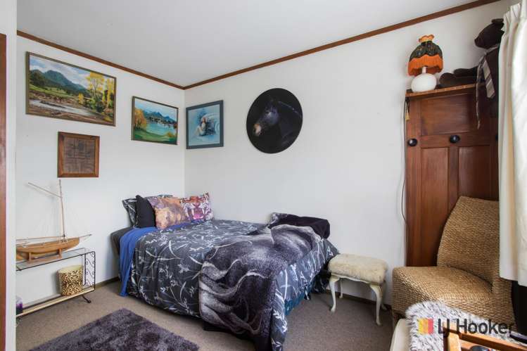 12 Seddon Street Waikino_5