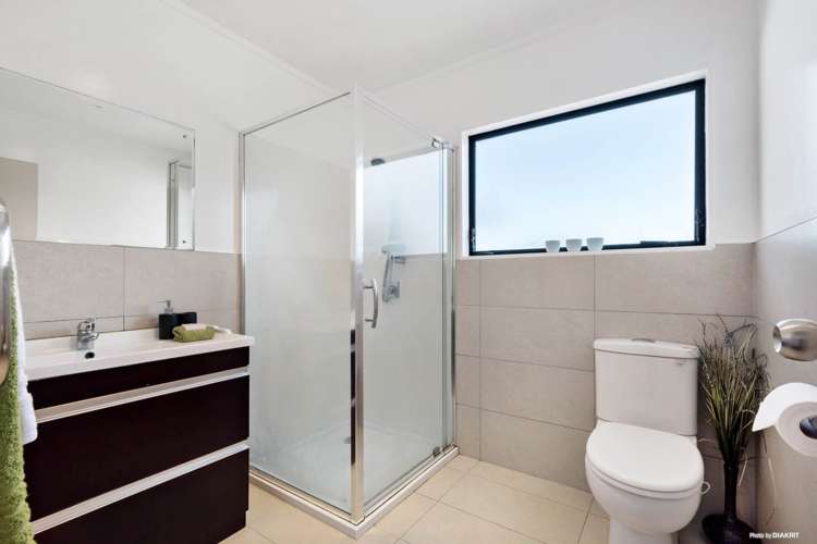 2/8 View Road Papakura_8