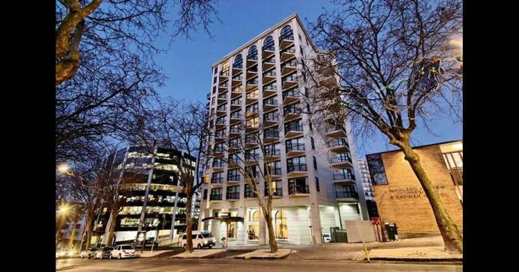 7d/100 Greys Avenue Auckland Central_9