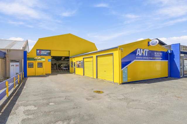 Tenanted freehold workshop opportunity