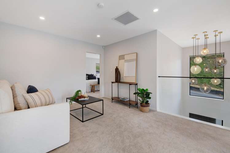 279 West Hoe Heights Orewa_18