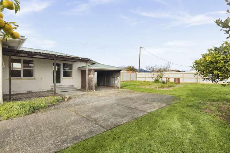 242 Ranzau Road Hope_13