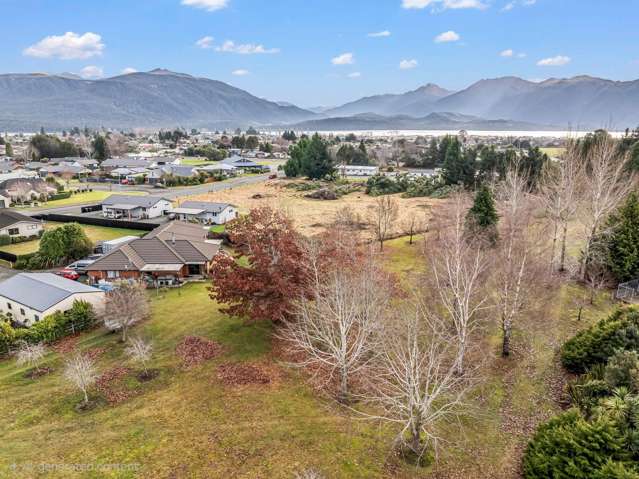 114 Govan Drive Te Anau_2