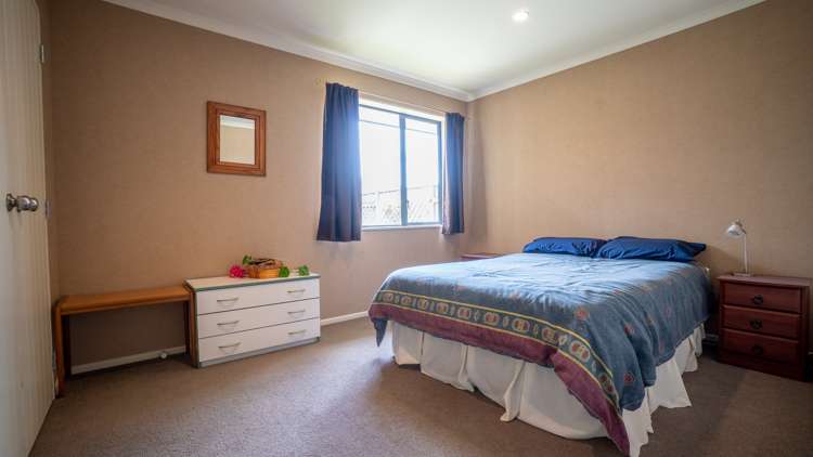 12 Orlando Way Kelvin Grove_13