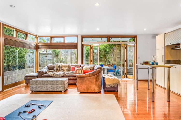 43 Hauraki Road Hauraki_22