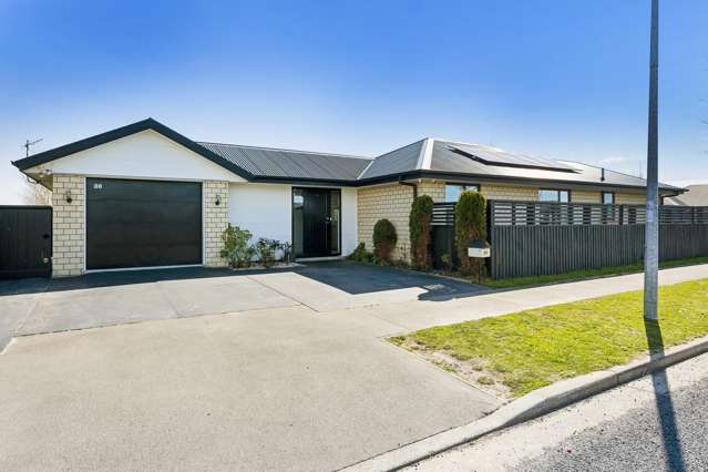 Ideal First Home, Low-Maintenance & Compact
