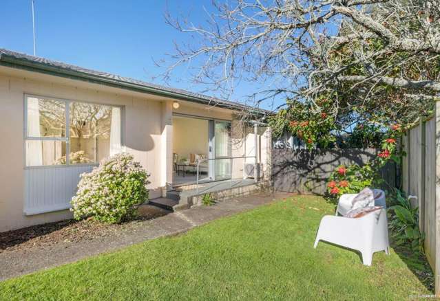 4/7 Tawa Road 1739_2