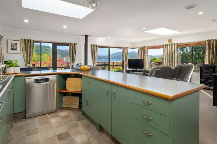 5732 Kenepuru Road Kenepuru Sound_8