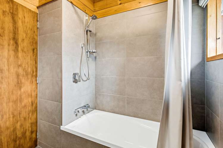 6 Melrose Street Roslyn_15