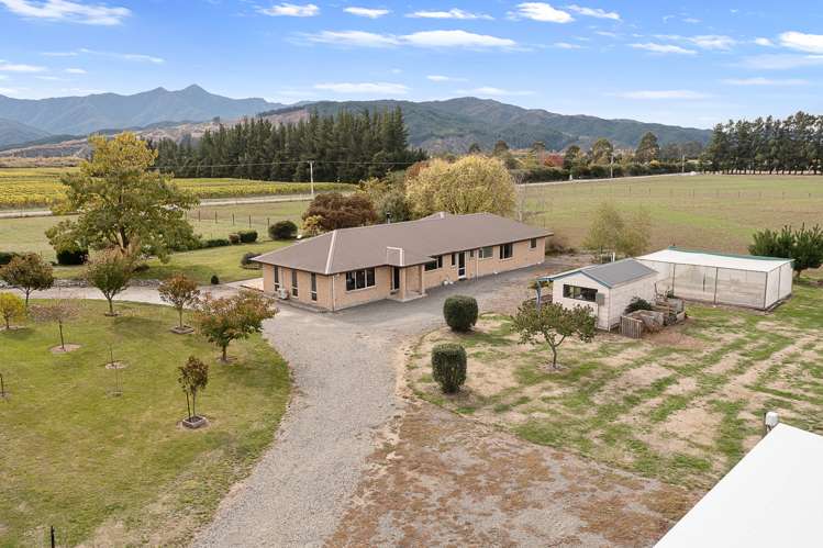 2061 State Highway 63 Wairau Valley_18