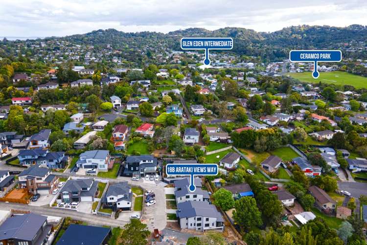 18 & 20 Arataki Views Way Glen Eden_39