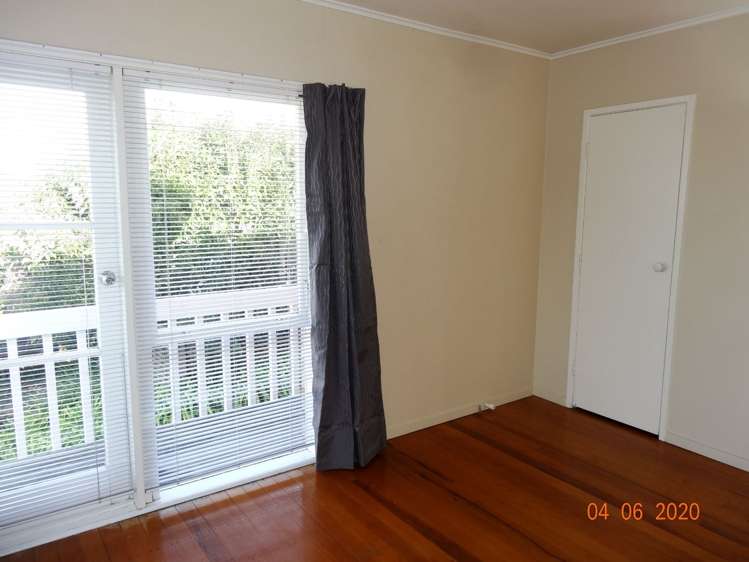 2/9 East Coast Road Milford_10