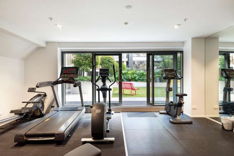 101/5 Howe Street Auckland Central_21