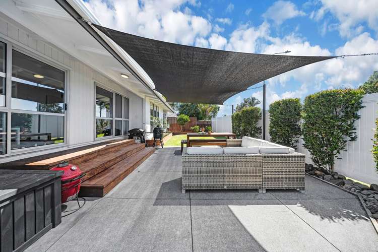 98 Torkar Road Clarks Beach_17