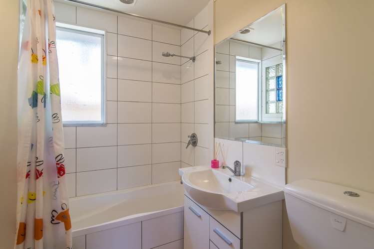 8 Mamaku Street Paraparaumu_14