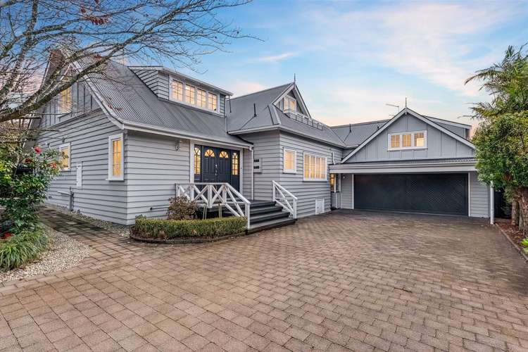2 Minnehaha Avenue_1