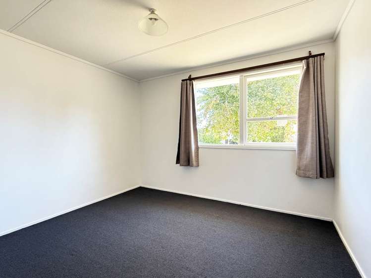 53 Blakeborough Drive Forrest Hill_10