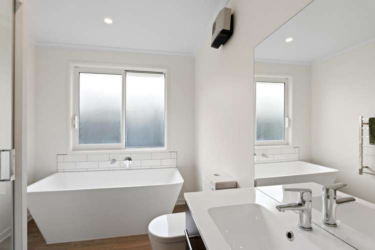 24 Cressy Place Darfield_17