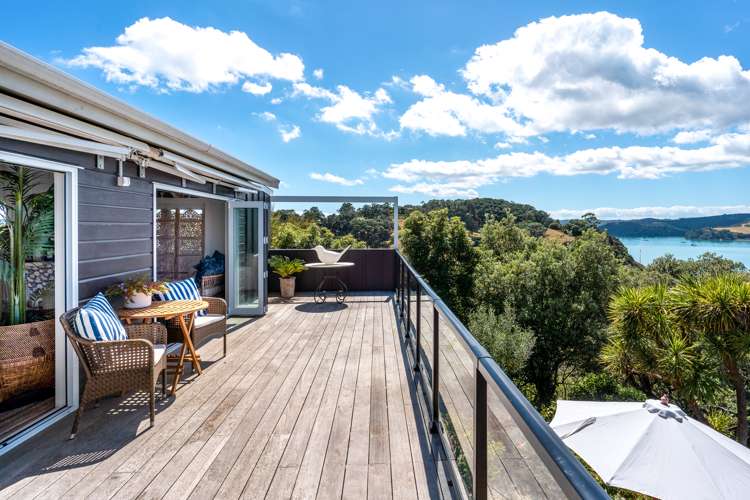 8 Kennedy Point Road Surfdale_13