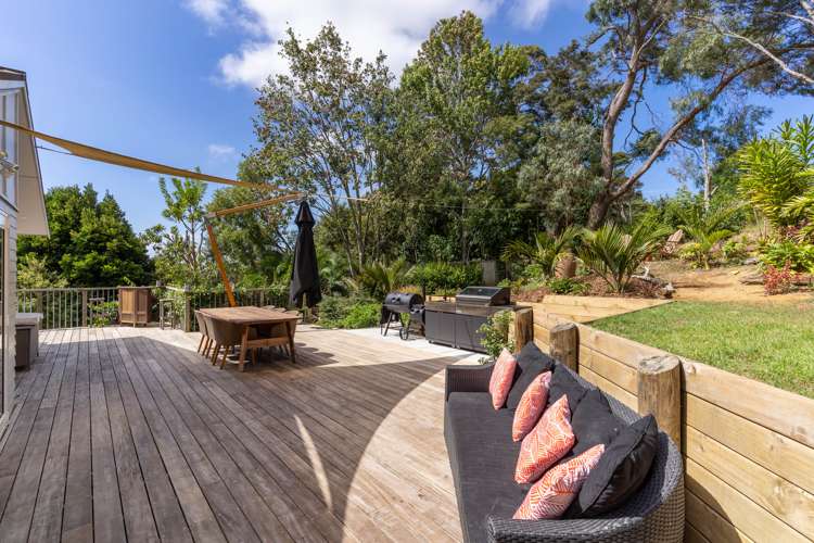 32 Lemnos Place Titirangi_11