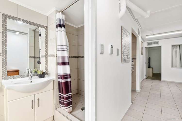 17c Station Road Pukekohe_10