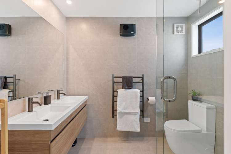 1/525 Madras Street Saint Albans_8