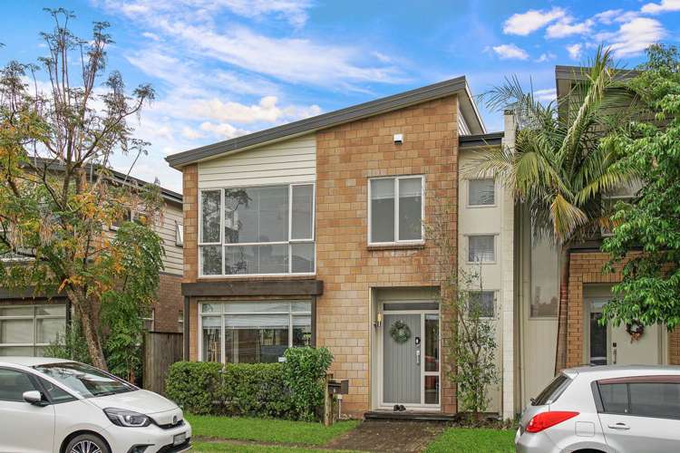 6 Flintridge Drive Flat Bush_16