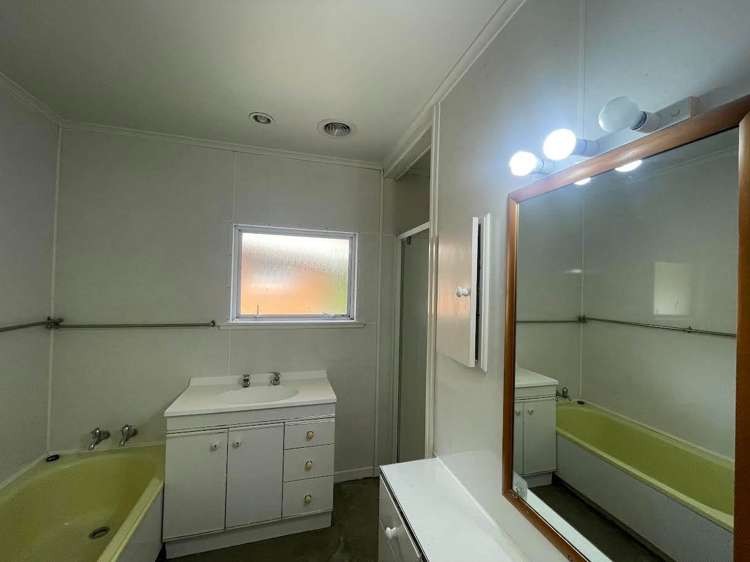 115 Sunrise Avenue Murrays Bay_11