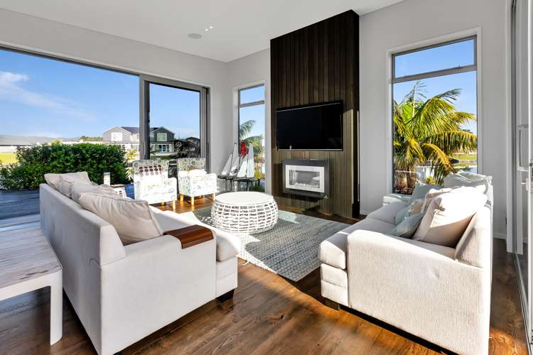 7 Cordyline Way One Tree Point_13