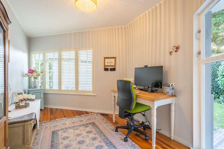 8 Military Road Boulcott_18