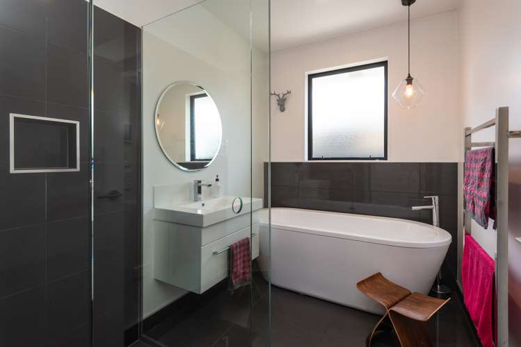 5 Platinum Drive Wigram_15