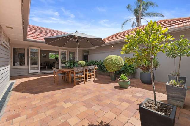 Timeless Character : 45a Cockle Bay Road