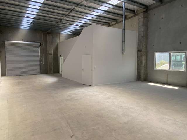 4/6 Lake Bryndwr Lane Burnside_2
