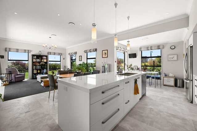 42 Mccandlish Road Ngahinapouri_4