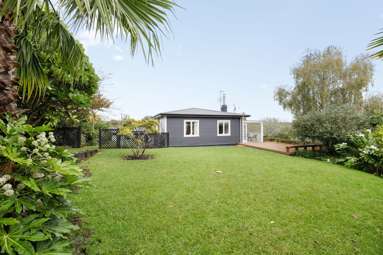 24 Sutton Crescent_4