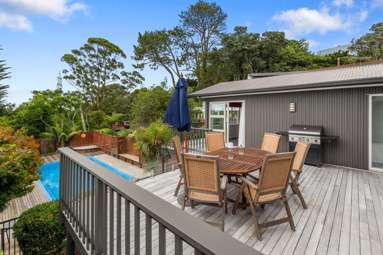 7 Barton Street East_2