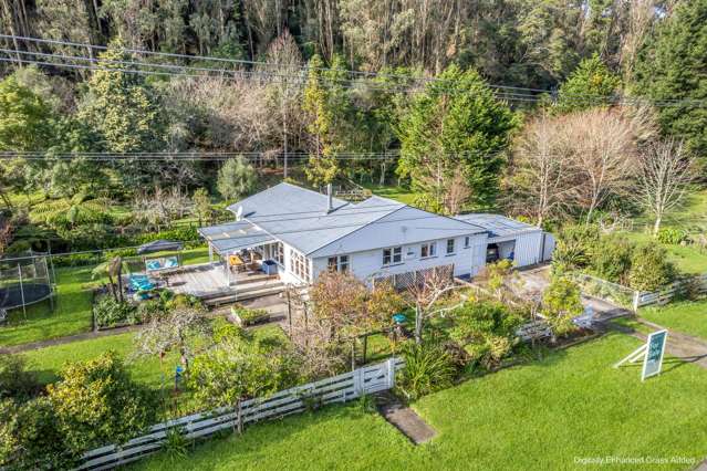 Rural bliss just minutes from town