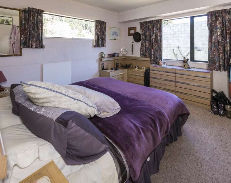 31 Main Road Luggate_11