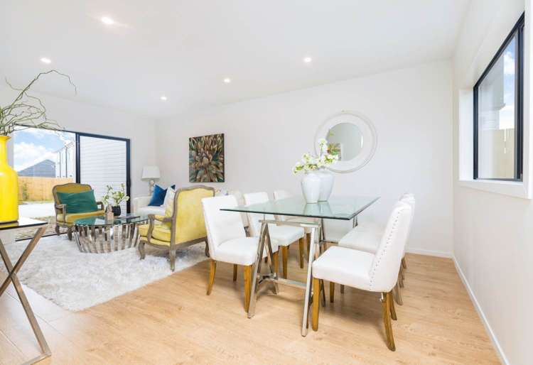 14 Korama Lane New Lynn_6