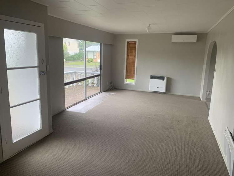 36 Hazelwood Ave 1057_2