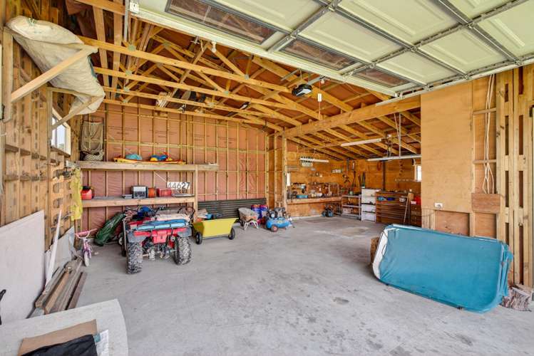 22 Pohutukawa Drive Mahia Peninsula_29