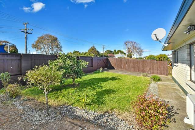 1/12 Russell Road Manurewa_1