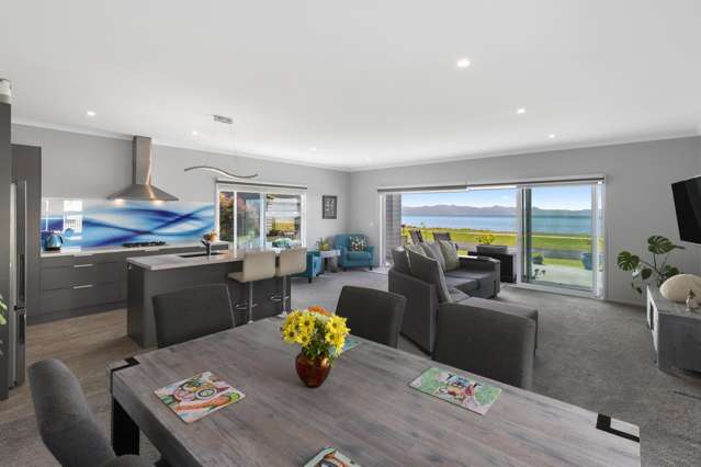 877 East Coast Road Kaiaua_3